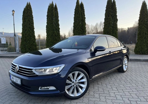 Volkswagen Passat cena 69900 przebieg: 138360, rok produkcji 2017 z Malbork małe 172